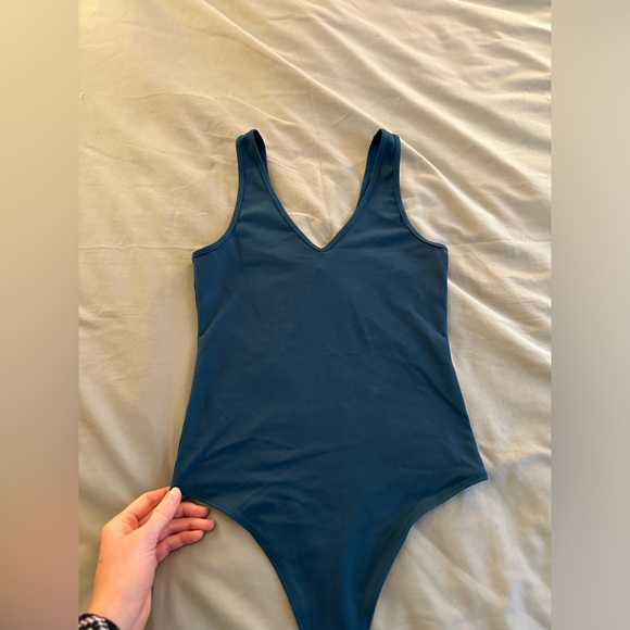 Abercrombie & Fitch Dark Teal Seamless Vneck Bodysuit - Picture 2 of 8